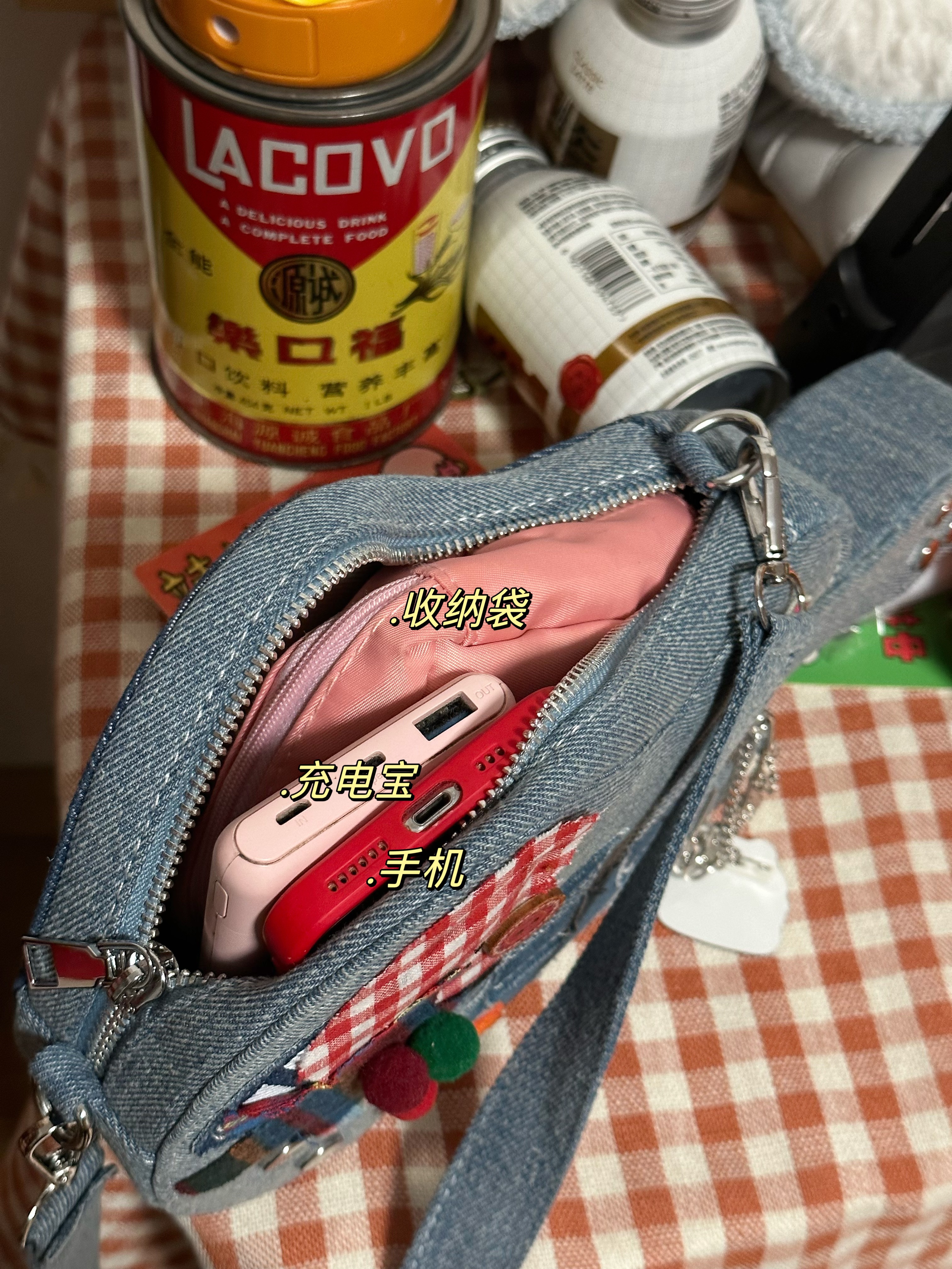 Handmade Y2K Retro Denim Shoulder Crossbody Bag - Versatile Small Bag for Students & Guitar Enthusiasts Handmade Y2K Retro Denim Shoulder Crossbody Bag - Versatile Small Bag for Students & Guitar Enthusiasts