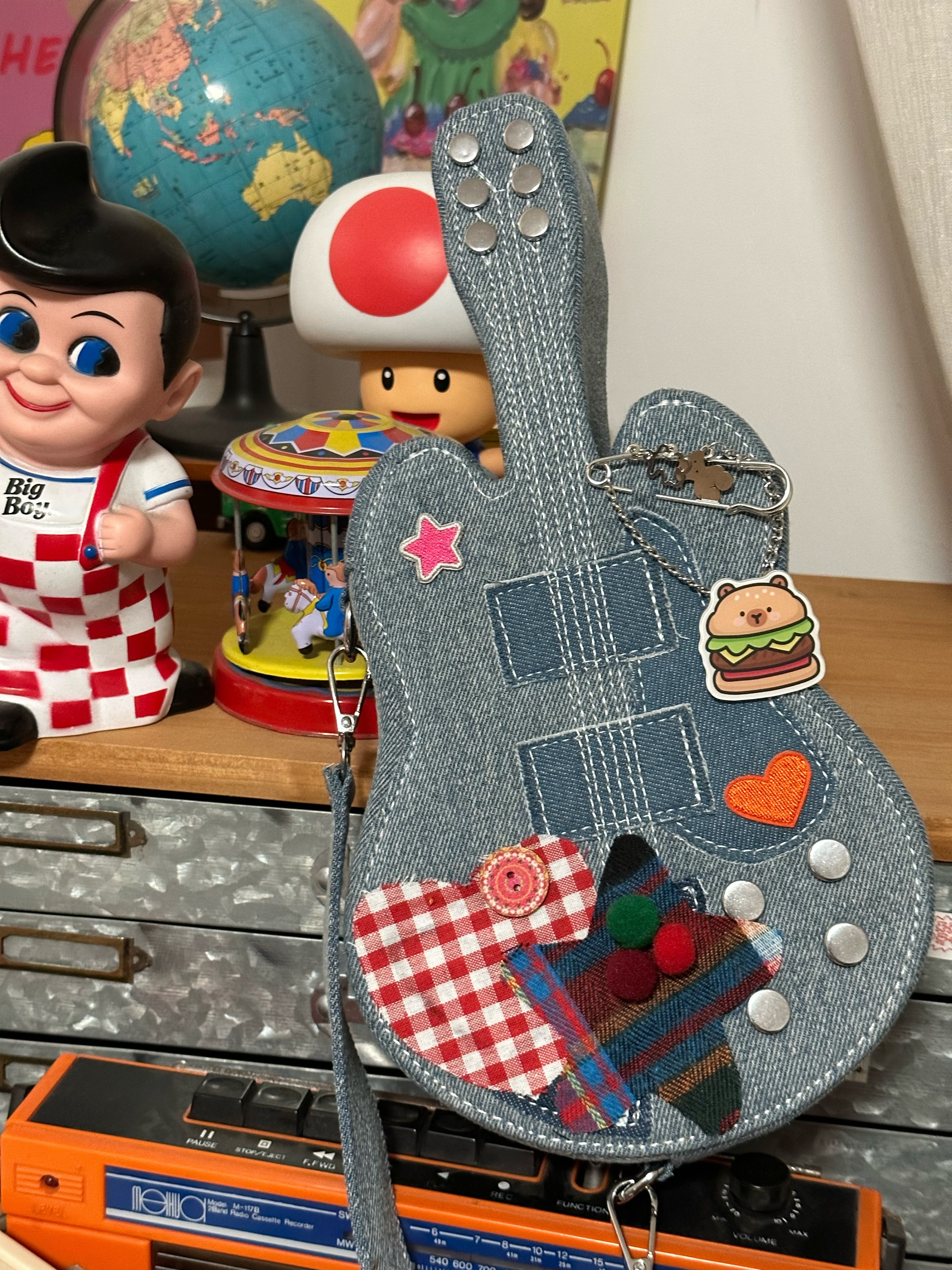 Handmade Y2K Retro Denim Shoulder Crossbody Bag - Versatile Small Bag for Students & Guitar Enthusiasts Handmade Y2K Retro Denim Shoulder Crossbody Bag - Versatile Small Bag for Students & Guitar Enthusiasts