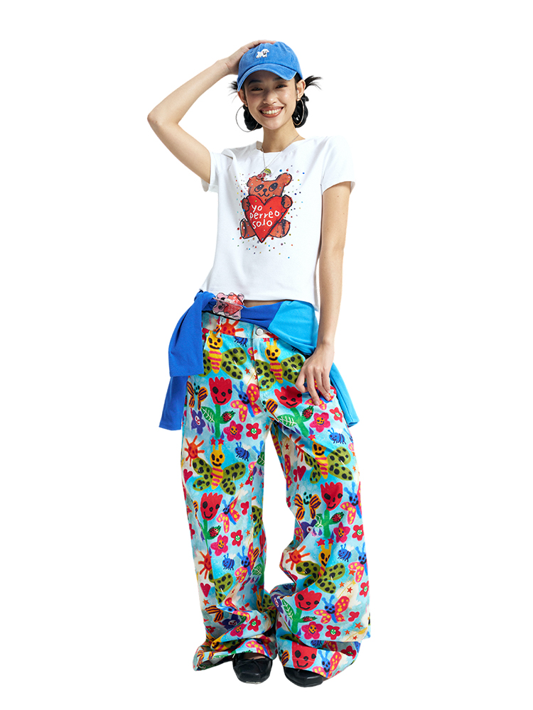 Heart Bear Print Rhinestone Shoulder White T-shirt - Cute Graphic Tee, Casual Fashion, Y2K Style, Trendy Summer Top Heart Bear Print Rhinestone Shoulder White T-shirt - Cute Graphic Tee, Casual Fashion, Y2K Style, Trendy Summer Top