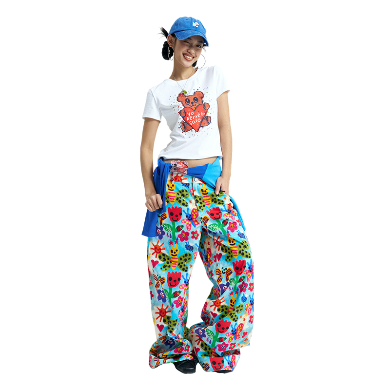 Heart Bear Print Rhinestone Shoulder White T-shirt - Cute Graphic Tee, Casual Fashion, Y2K Style, Trendy Summer Top