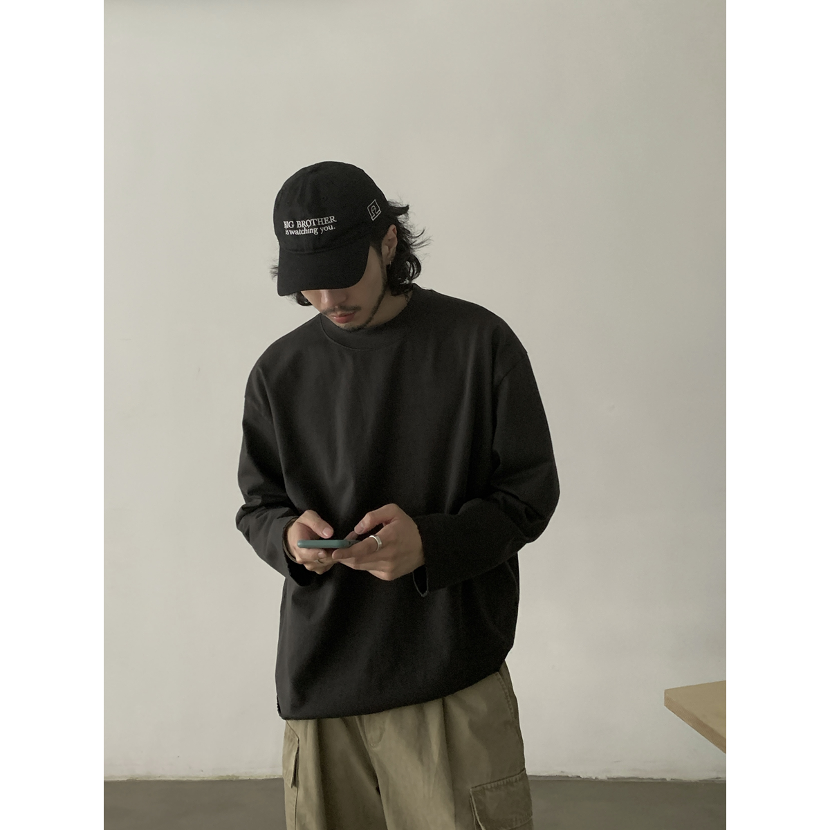 Heavyweight Pure Cotton Solid Color Round Neck Long Sleeve T-Shirt Unisex Vintage Casual Style 90s Trendy Base Shirt