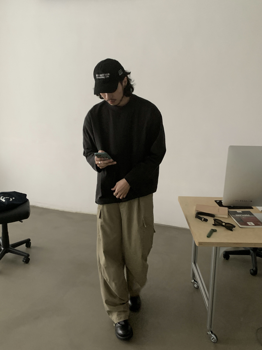 Heavyweight Pure Cotton Solid Color Round Neck Long Sleeve T-Shirt Unisex Vintage Casual Style 90s Trendy Base Shirt