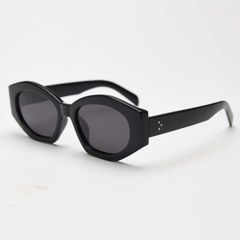 High-End American Retro Sunglasses for Women, Polarized Lenses, Slim Fit, Flattering for Round Faces, Trendy European Style High-End American Retro Sunglasses for Women, Polarized Lenses, Slim Fit, Flattering for Round Faces, Trendy European Style