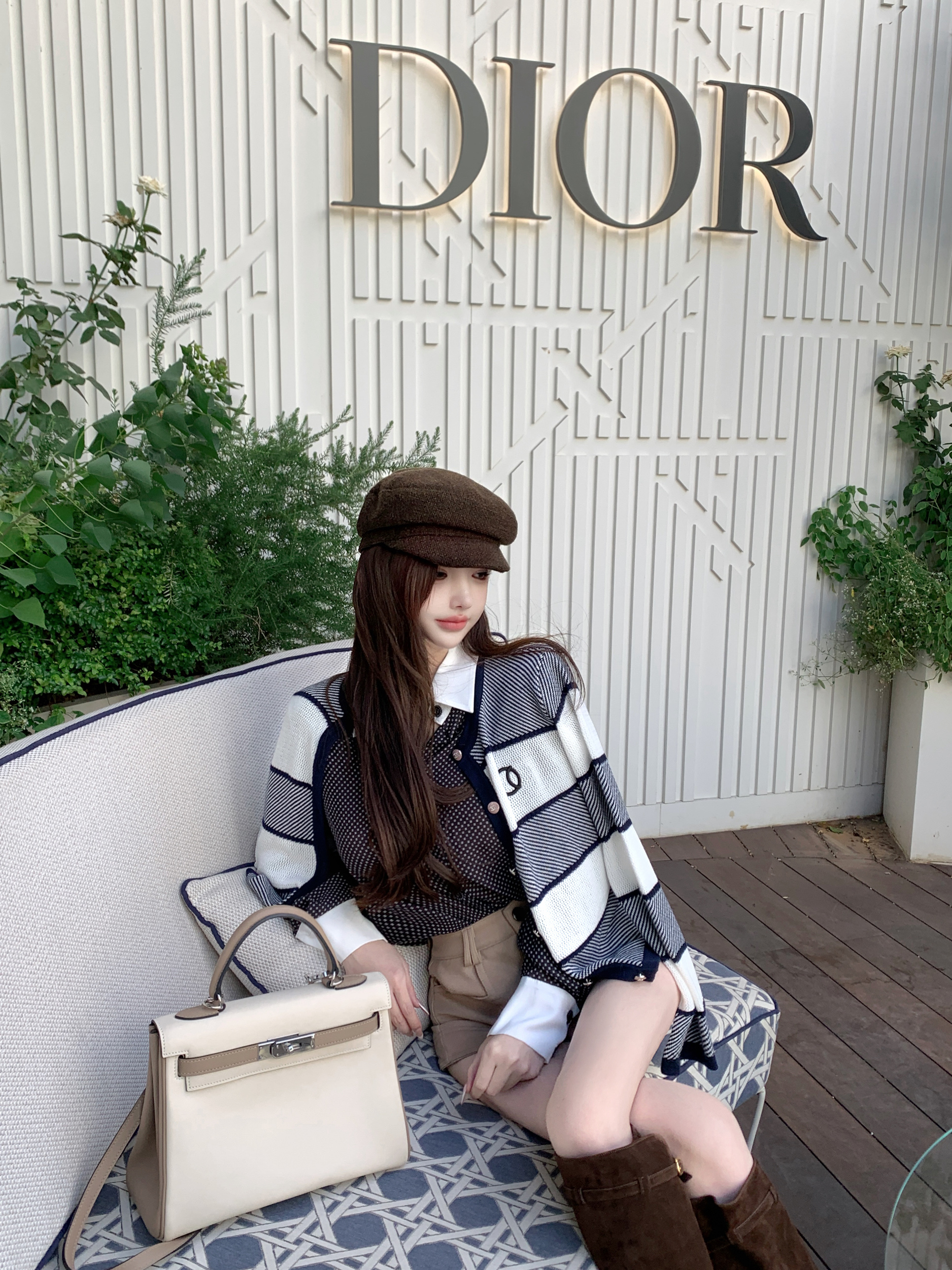 High-End Black and White Color-Block Embroidered Knitted Cardigan Coat - British Aristocrat Chanel Style Fashion Statement