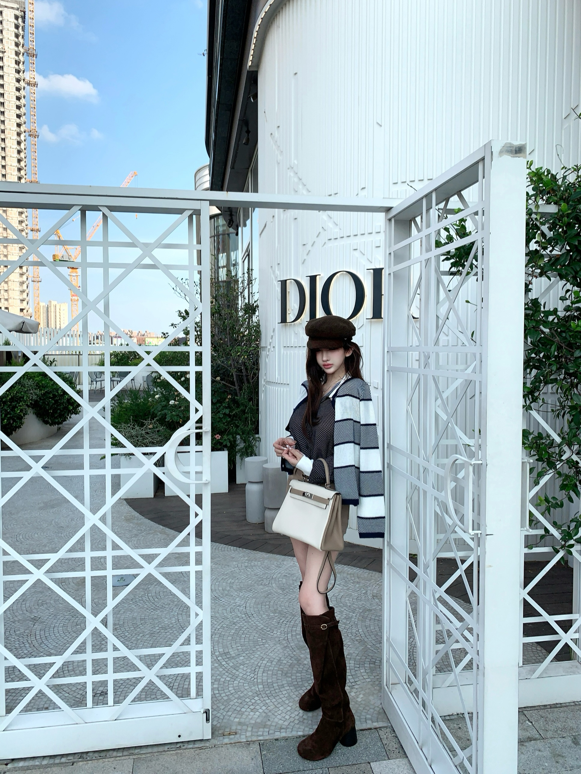 High-End Black and White Color-Block Embroidered Knitted Cardigan Coat - British Aristocrat Chanel Style Fashion Statement