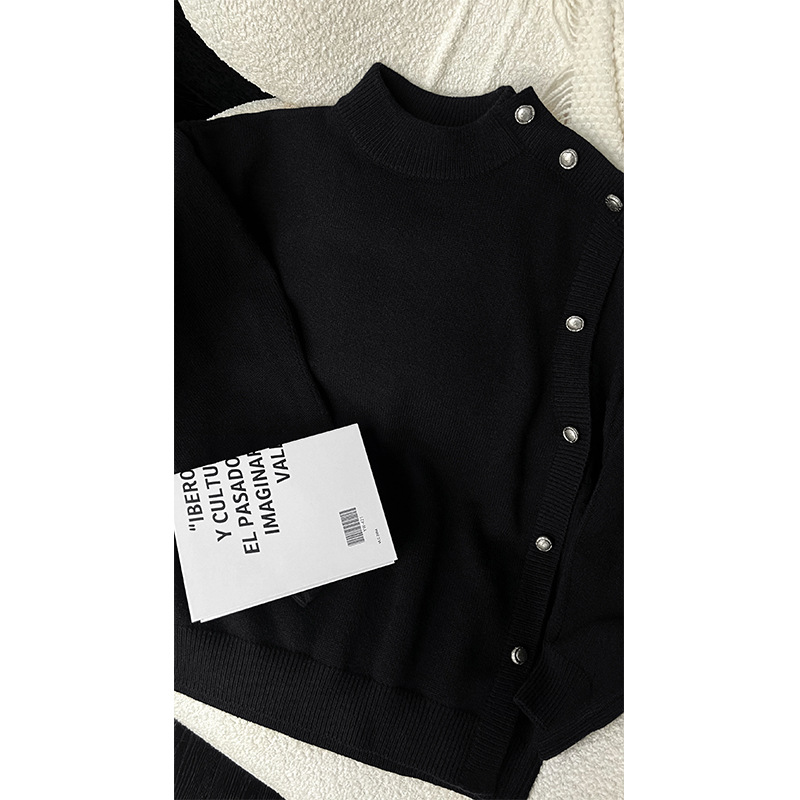 High-End Button Design Half Turtleneck Sweater - Versatile Solid Color Knitted Top for Autumn and Winter Fashion