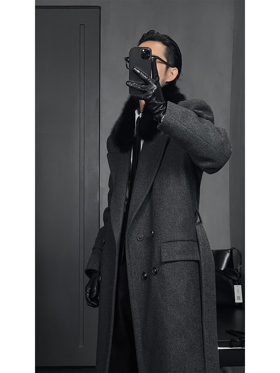 High-End Dragon Dadao Detachable Fur Collar Down Coat with White Duck Down Lining - Long Winter Coat for Sophisticated Style