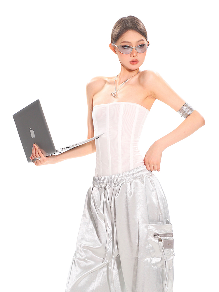 High-End Fabric Multi-Pocket Wide-Leg Workwear Pants for Women - Vintage Straight-Leg Style for Summer Street Dance Fashion High-End Fabric Multi-Pocket Wide-Leg Workwear Pants for Women - Vintage Straight-Leg Style for Summer Street Dance Fashion