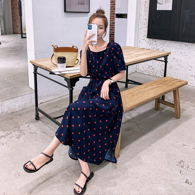 High-End Hepburn Style Dark Green Polka Dot Chiffon Long Dress with French Square Neck and Puff Sleeves for Summer 2025 High-End Hepburn Style Dark Green Polka Dot Chiffon Long Dress with French Square Neck and Puff Sleeves for Summer 2025