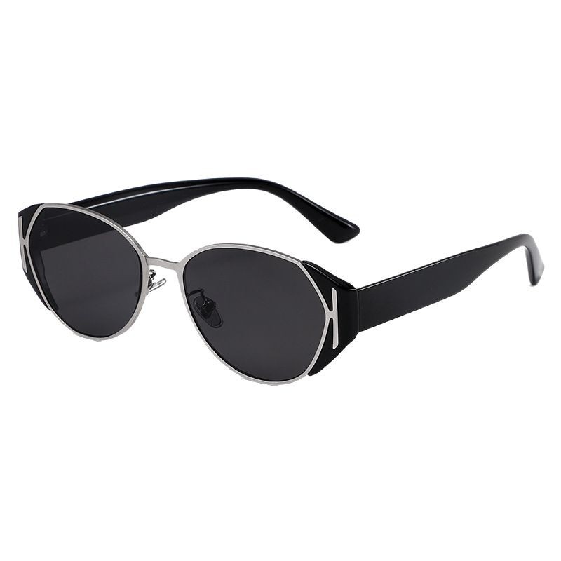 High-End Mesh Cat Eye Sunglasses for Women - 2025 European American Style, Mercury Color, UV Protection, Hot Girl Trend High-End Mesh Cat Eye Sunglasses for Women - 2025 European American Style, Mercury Color, UV Protection, Hot Girl Trend