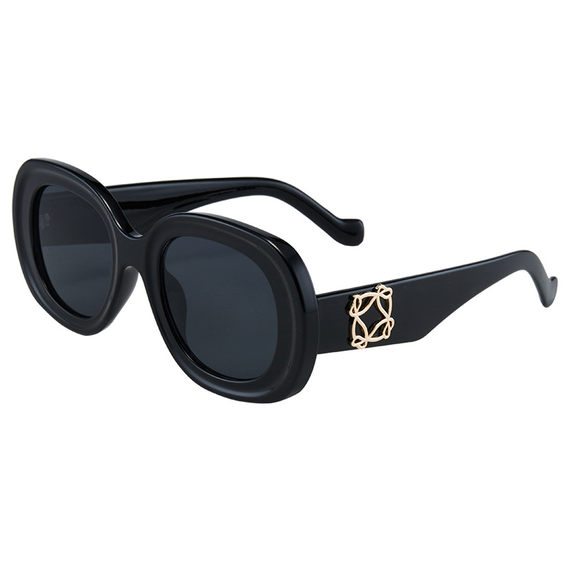 High-End Oversized Oval Orange Sunglasses for Women - Stylish Beach Travel Accessory for Sun Protection & Photo-Taking High-End Oversized Oval Orange Sunglasses for Women - Stylish Beach Travel Accessory for Sun Protection & Photo-Taking