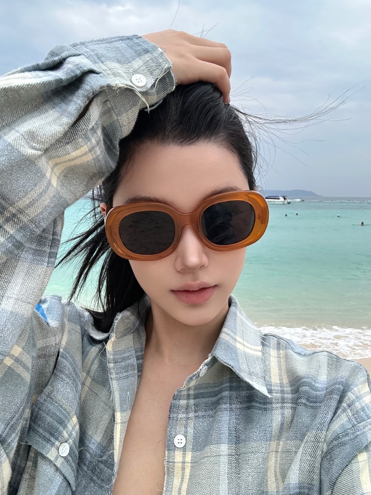 High-End Oversized Oval Orange Sunglasses for Women - Stylish Beach Travel Accessory for Sun Protection & Photo-Taking