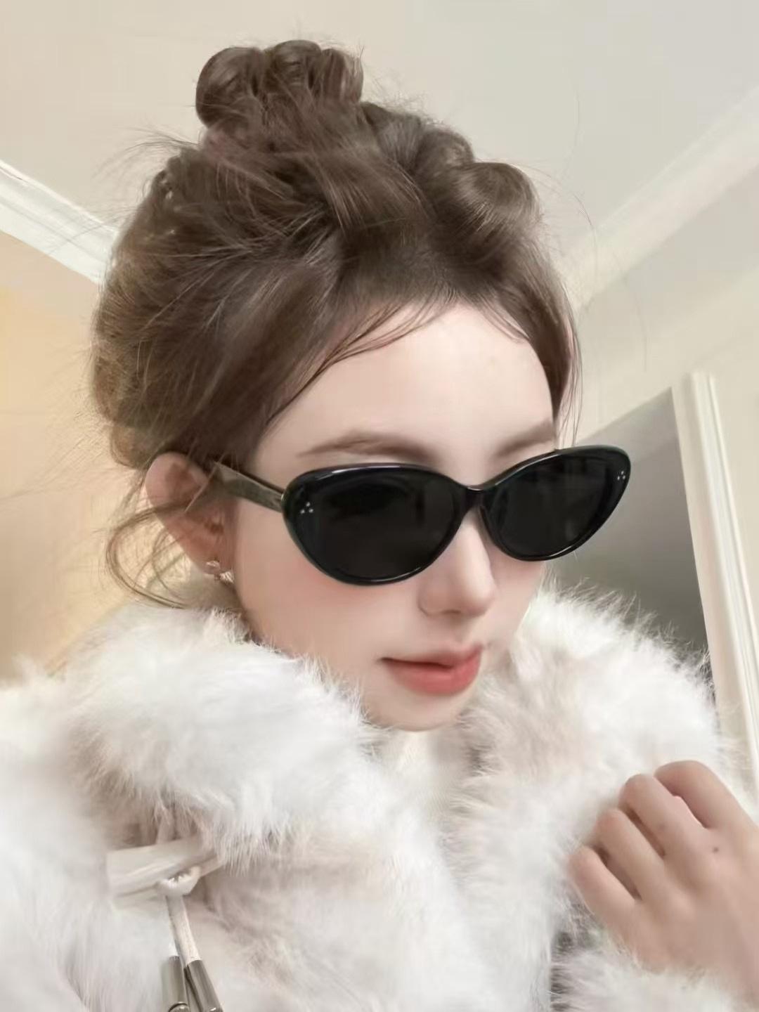 High-End Retro Oval Triangle Cat-Eye Sunglasses for Round Faces, Slimming Design, UV Protection, Women's Trendy Fashion Eyewear High-End Retro Oval Triangle Cat-Eye Sunglasses for Round Faces, Slimming Design, UV Protection, Women's Trendy Fashion Eyewear