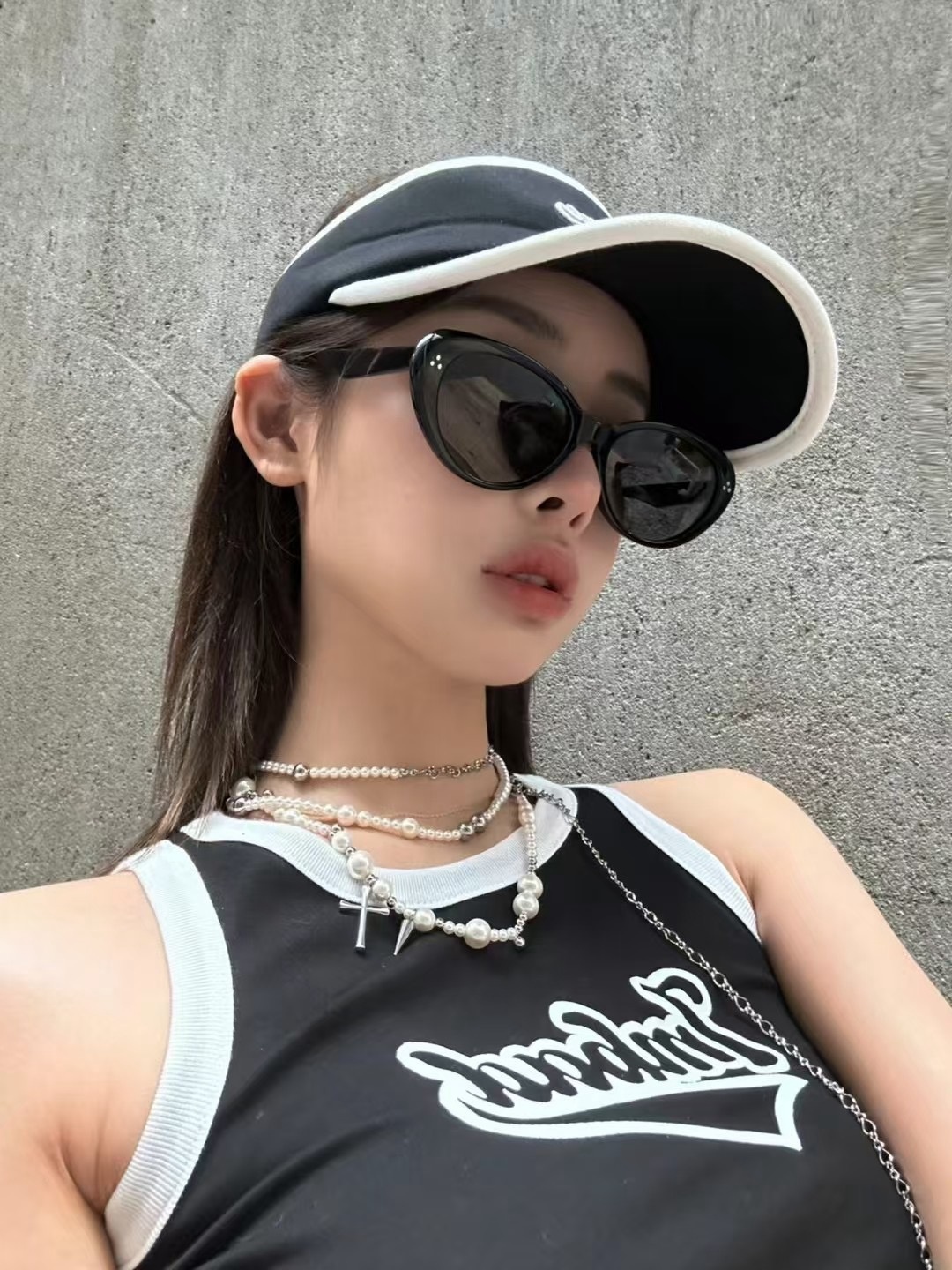 High-End Retro Oval Triangle Cat-Eye Sunglasses for Round Faces, Slimming Design, UV Protection, Women's Trendy Fashion Eyewear High-End Retro Oval Triangle Cat-Eye Sunglasses for Round Faces, Slimming Design, UV Protection, Women's Trendy Fashion Eyewear