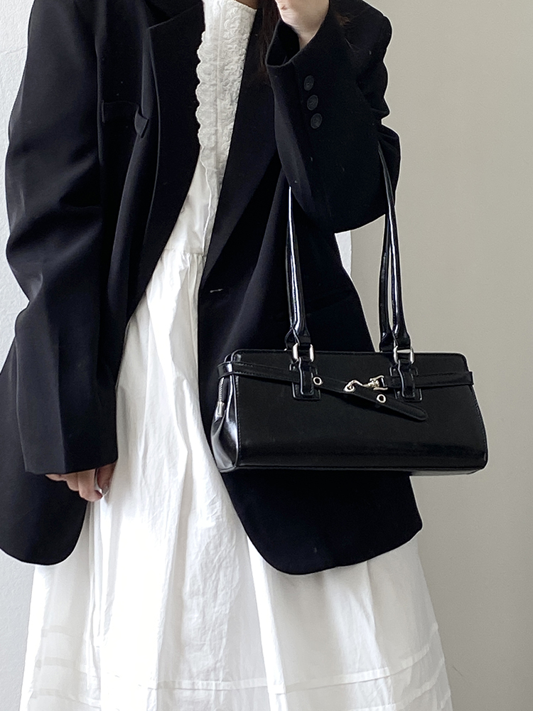 High-End Retro Underarm Bag for Women - 2025 Niche Design Spring/Summer Single Shoulder Pillow Bag