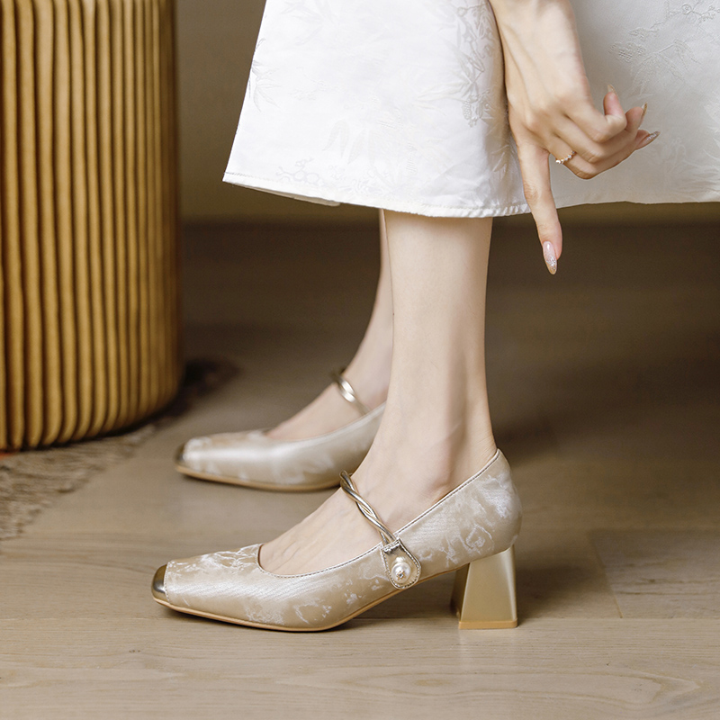 High-Heeled Chunky Mary Jane Shoes for Women, Retro 2025 Spring Design, Chinese-Style Square-Toe Flats, National Style Fashion