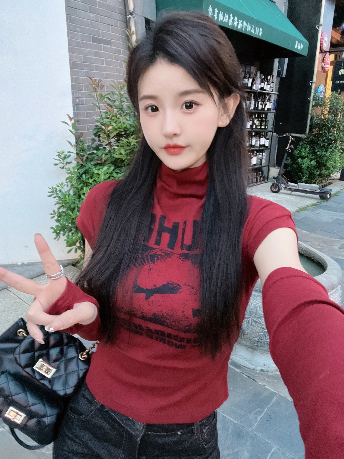 High-Neck Fitted Red Jazz Dance Top for Women, Sweet and Spicy Base Layer Shirt for Autumn and Winter Fashion High-Neck Fitted Red Jazz Dance Top for Women, Sweet and Spicy Base Layer Shirt for Autumn and Winter Fashion