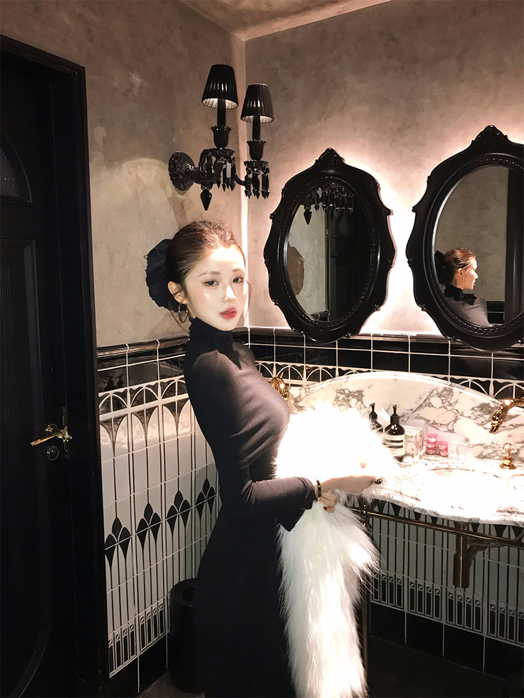 High Neck Shawl Dress - Retro Bodycon Skirt in Hong Kong Style for Women - Autumn Winter 2025 Fashion