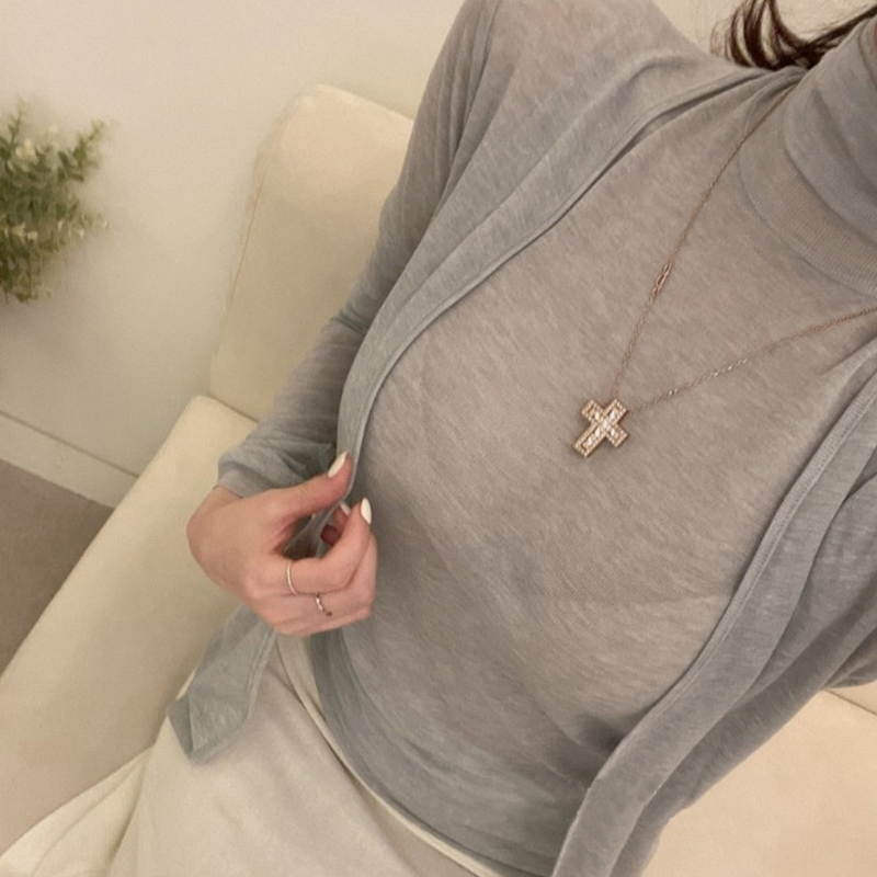 High-Neck Sleeveless Vest Top with Long Sleeve Cardigan - Minimalist Two-Piece Set for Women, Perfect for Autumn and Winter Fashion High-Neck Sleeveless Vest Top with Long Sleeve Cardigan - Minimalist Two-Piece Set for Women, Perfect for Autumn and Winter Fashion