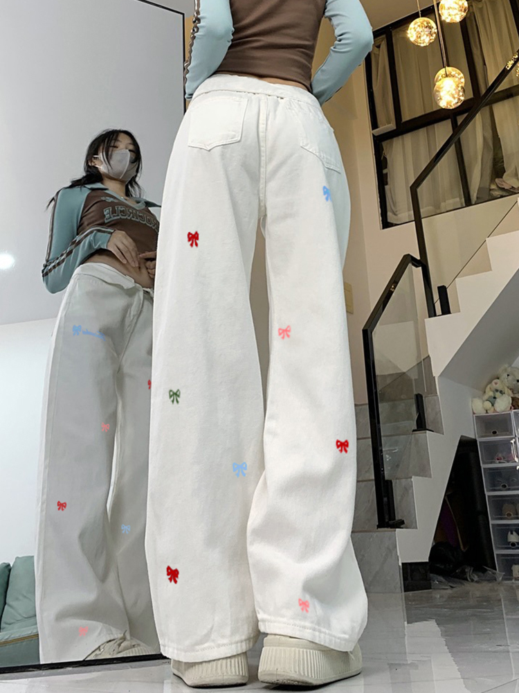 High Street Women's White Embroidered High-Waisted Wide-Leg Jeans - Casual Versatile Slim-Fit Floor-Length Style High Street Women's White Embroidered High-Waisted Wide-Leg Jeans - Casual Versatile Slim-Fit Floor-Length Style