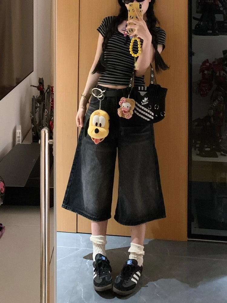 High-Waisted Black Denim Capri Shorts for Women - Retro Loose Wide-Leg Summer Fashion Trousers