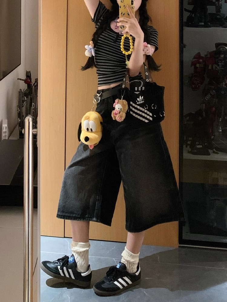 High-Waisted Black Denim Capri Shorts for Women - Retro Loose Wide-Leg Summer Fashion Trousers High-Waisted Black Denim Capri Shorts for Women - Retro Loose Wide-Leg Summer Fashion Trousers