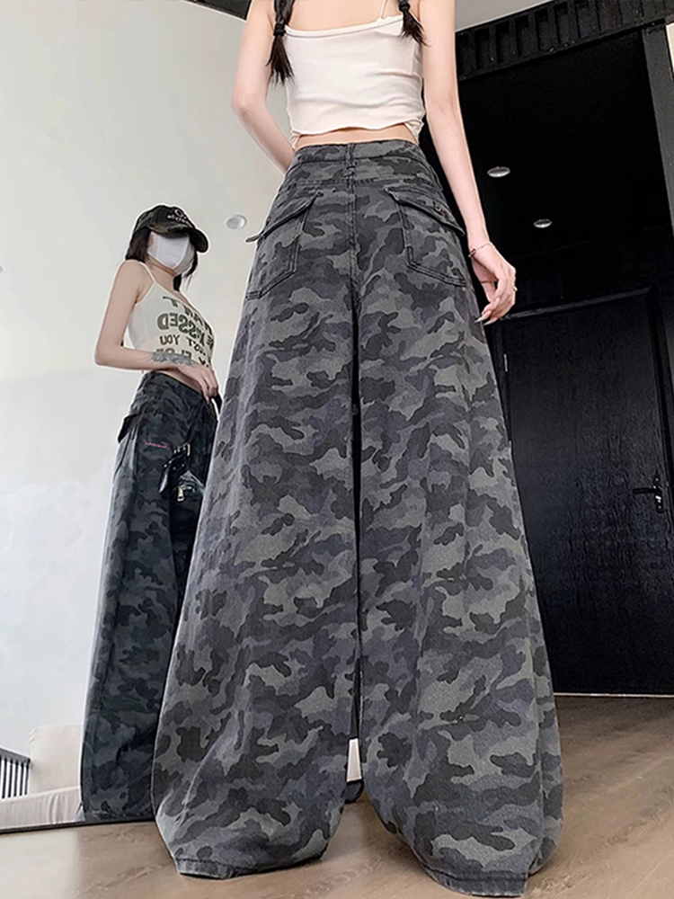 High-Waisted Camouflage Wide-Leg Jeans for Women - Vintage Workwear Inspired, Slim-Fit Loose Straight-Leg Floor-Length Pants High-Waisted Camouflage Wide-Leg Jeans for Women - Vintage Workwear Inspired, Slim-Fit Loose Straight-Leg Floor-Length Pants