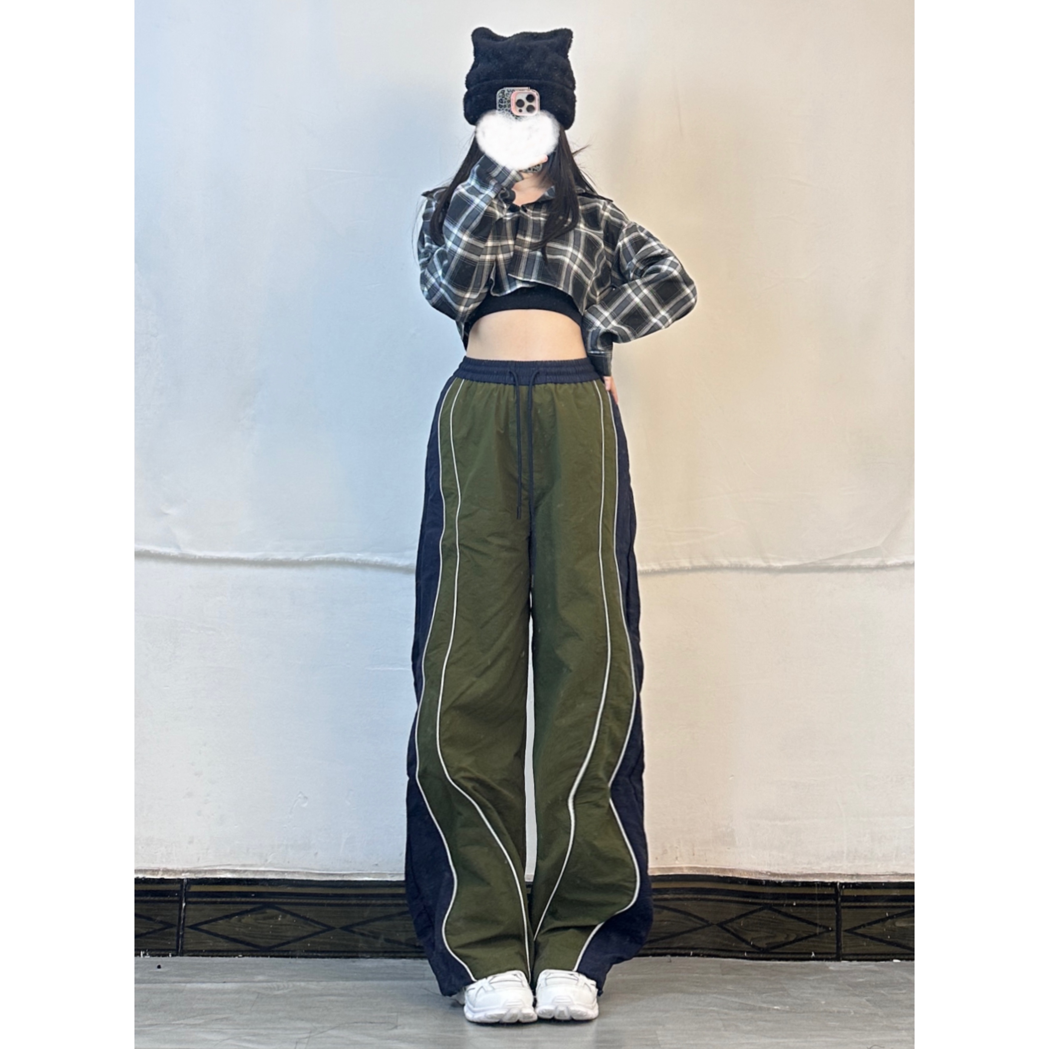 High-Waisted Color-Blocking Jazz Pants for Women - Retro Loose Wide-Leg Tapered Two-Way Straight Design, American Style High-Waisted Color-Blocking Jazz Pants for Women - Retro Loose Wide-Leg Tapered Two-Way Straight Design, American Style