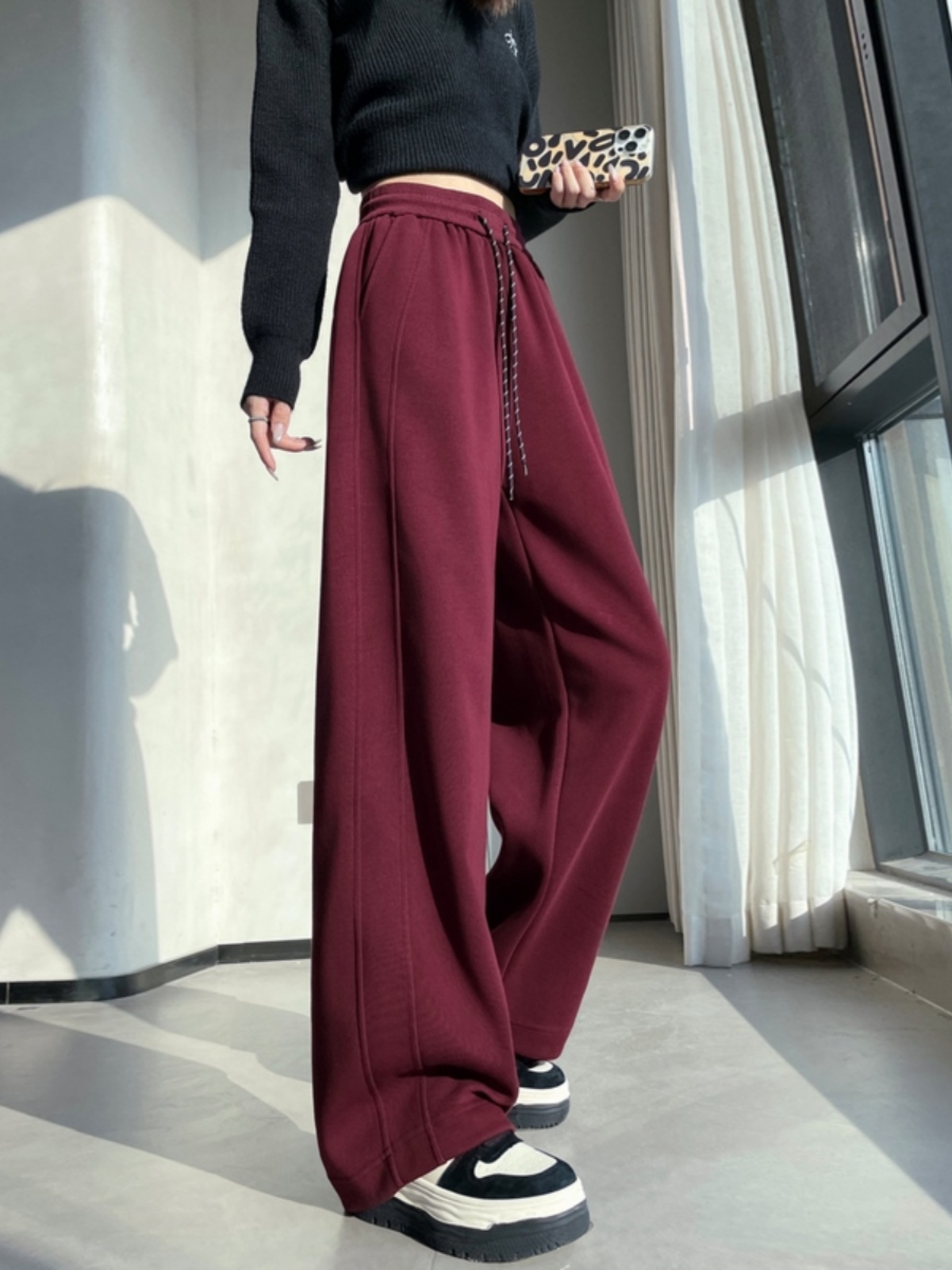 High-Waisted Fleece Wide-Leg Jazz Pants for Women - Hip-Hop Street Dance Banana Trousers, American Style Sportswear