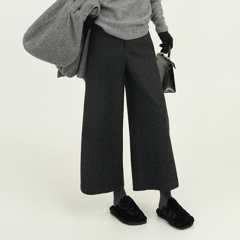 High-Waisted Gray Woolen Wide-Leg Cropped Pants for Women - Loose Slimming Casual Style for Autumn Winter, Korean Fashion