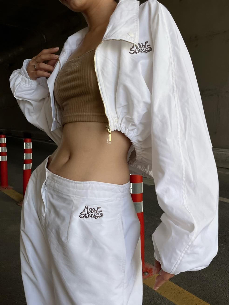 High-Waisted Long Sleeve Zipper Top & Embroidered Loose Pants Set - Casual Autumn Fashion for Women High-Waisted Long Sleeve Zipper Top & Embroidered Loose Pants Set - Casual Autumn Fashion for Women