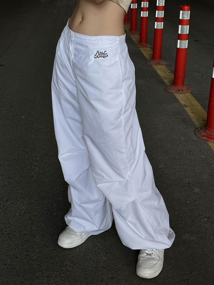 High-Waisted Long Sleeve Zipper Top & Embroidered Loose Pants Set - Casual Autumn Fashion for Women High-Waisted Long Sleeve Zipper Top & Embroidered Loose Pants Set - Casual Autumn Fashion for Women