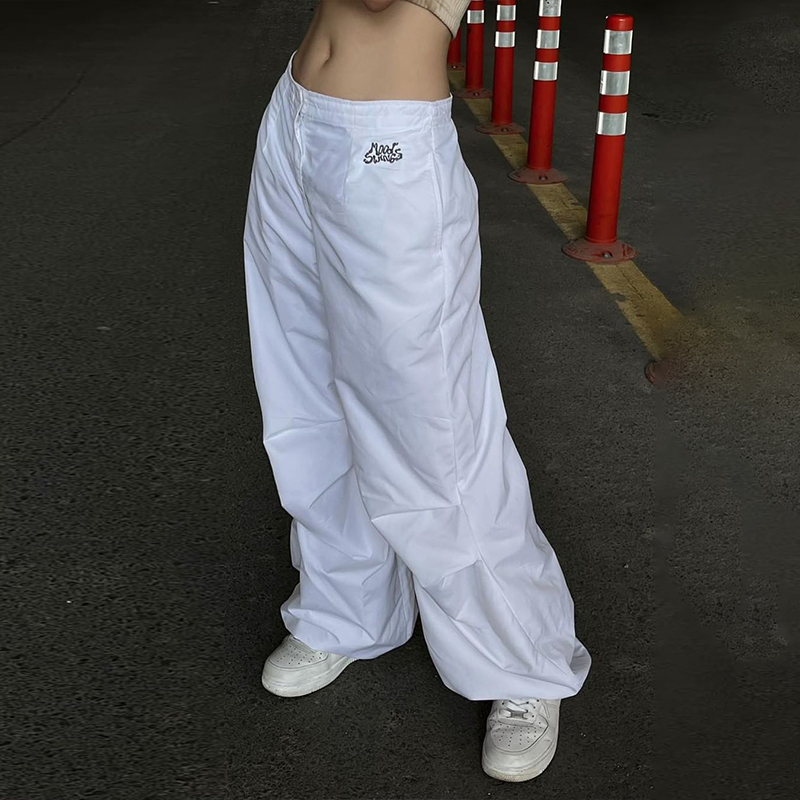 High-Waisted Long Sleeve Zipper Top & Embroidered Loose Pants Set - Casual Autumn Fashion for Women High-Waisted Long Sleeve Zipper Top & Embroidered Loose Pants Set - Casual Autumn Fashion for Women