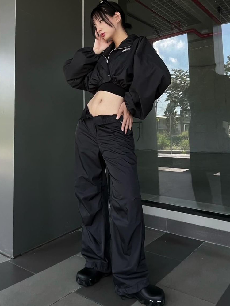 High-Waisted Long Sleeve Zipper Top & Embroidered Loose Pants Set - Casual Autumn Fashion for Women High-Waisted Long Sleeve Zipper Top & Embroidered Loose Pants Set - Casual Autumn Fashion for Women