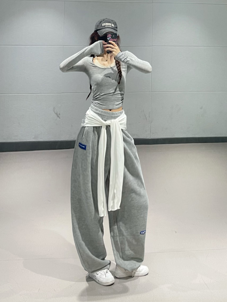 High-Waisted Loose Casual Sports Pants for Women - Light Gray Straight-Leg K-Pop Jazz Dance Sweatpants for Spring & Summer High-Waisted Loose Casual Sports Pants for Women - Light Gray Straight-Leg K-Pop Jazz Dance Sweatpants for Spring & Summer