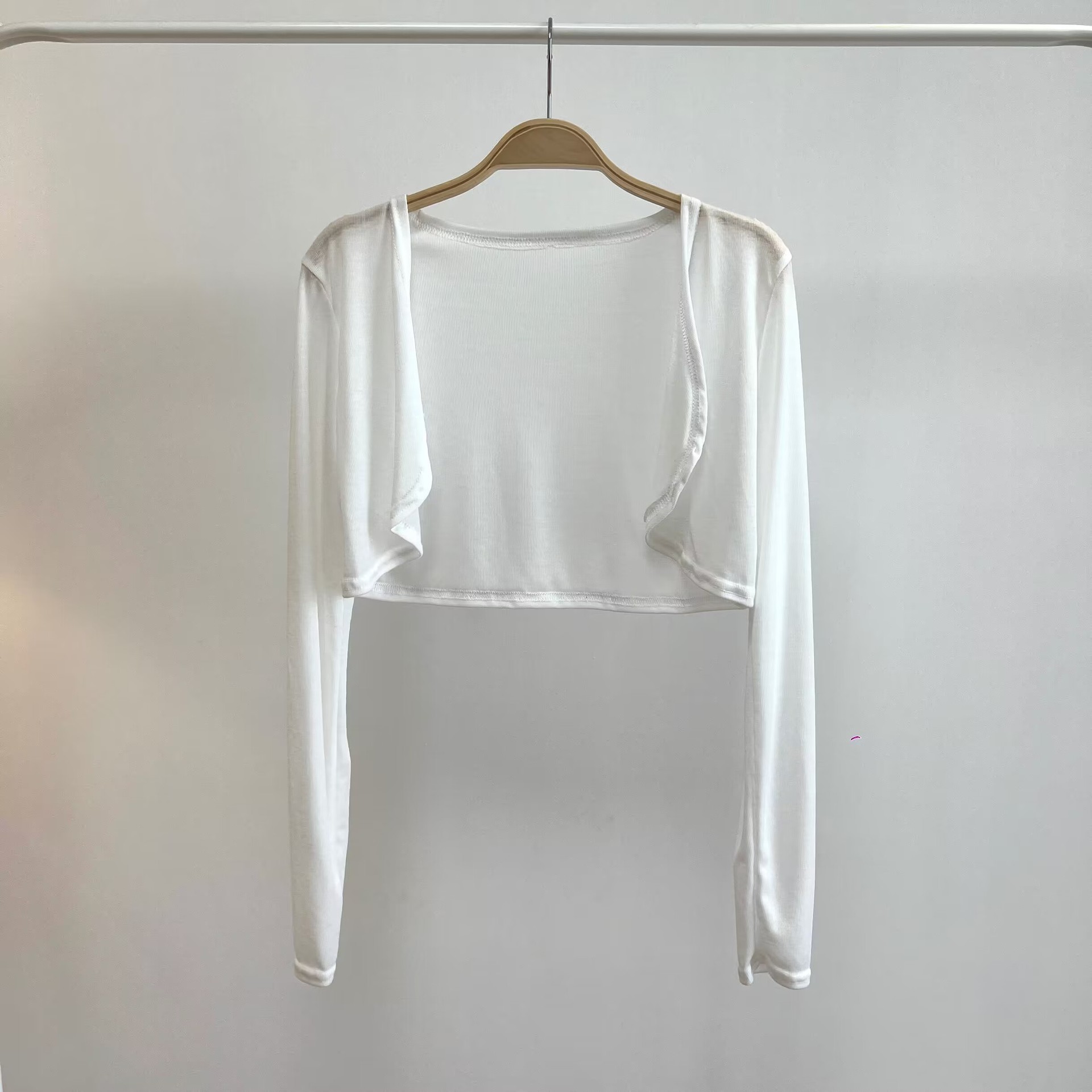 High-Waisted Loose Casual Sports Pants for Women - Light Gray Straight-Leg K-Pop Jazz Dance Sweatpants for Spring & Summer High-Waisted Loose Casual Sports Pants for Women - Light Gray Straight-Leg K-Pop Jazz Dance Sweatpants for Spring & Summer