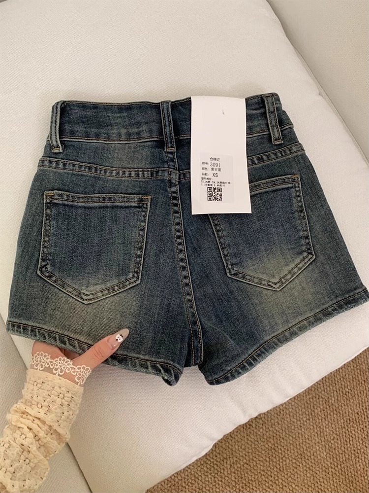 High-Waisted Retro Blue Double-Button Denim Shorts for Women, Slim-Fit Stretchy A-Line Summer Hot Pants High-Waisted Retro Blue Double-Button Denim Shorts for Women, Slim-Fit Stretchy A-Line Summer Hot Pants