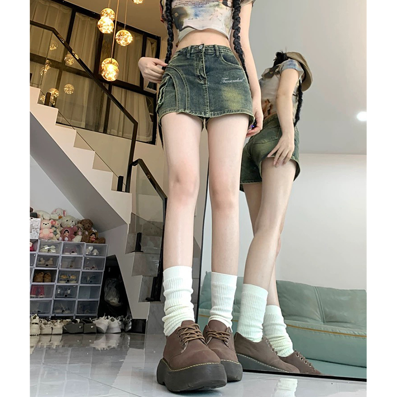 High-Waisted Retro Denim Mini Skirt for Women - Summer Bodycon A-Line Design, Slimming & Anti-Exposure Fashion Trend