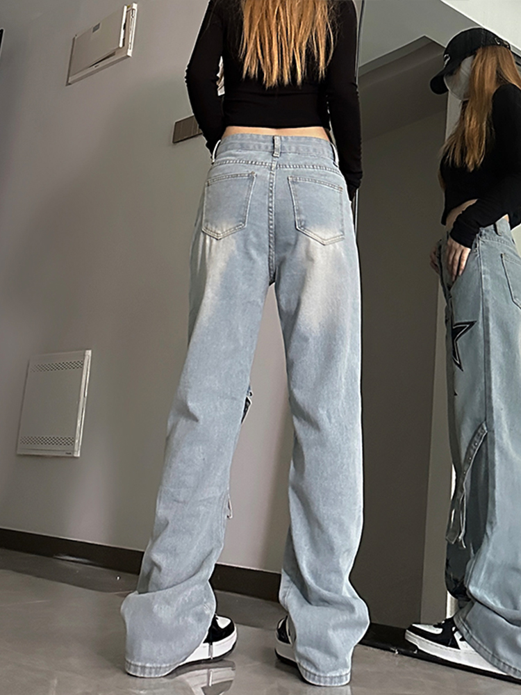 High-Waisted Slim-Fit Flared Jeans for Women, American-Style Star Design, Trendy Niche Fashion, Casual 90s Look High-Waisted Slim-Fit Flared Jeans for Women, American-Style Star Design, Trendy Niche Fashion, Casual 90s Look