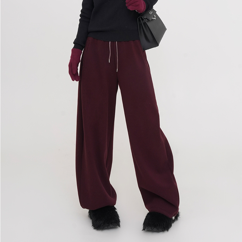 High-Waisted Thickened Straight Wide-Leg Pants for Women - Solid Color Loose Floor-Length Trousers in Korean Style for Autumn/Winter High-Waisted Thickened Straight Wide-Leg Pants for Women - Solid Color Loose Floor-Length Trousers in Korean Style for Autumn/Winter