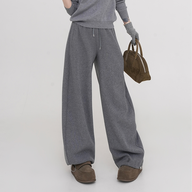 High-Waisted Thickened Straight Wide-Leg Pants for Women - Solid Color Loose Floor-Length Trousers in Korean Style for Autumn/Winter High-Waisted Thickened Straight Wide-Leg Pants for Women - Solid Color Loose Floor-Length Trousers in Korean Style for Autumn/Winter