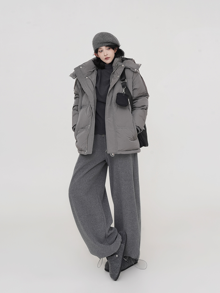 High-Waisted Thickened Straight Wide-Leg Pants for Women - Solid Color Loose Floor-Length Trousers in Korean Style for Autumn/Winter High-Waisted Thickened Straight Wide-Leg Pants for Women - Solid Color Loose Floor-Length Trousers in Korean Style for Autumn/Winter