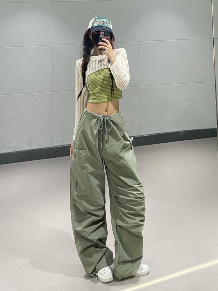 Hollow Short Cardigan & Green Lightweight Quick-Dry Casual Work Pants Set for Women's Jazz Dance Outfit, 90s Style Hollow Short Cardigan & Green Lightweight Quick-Dry Casual Work Pants Set for Women's Jazz Dance Outfit, 90s Style