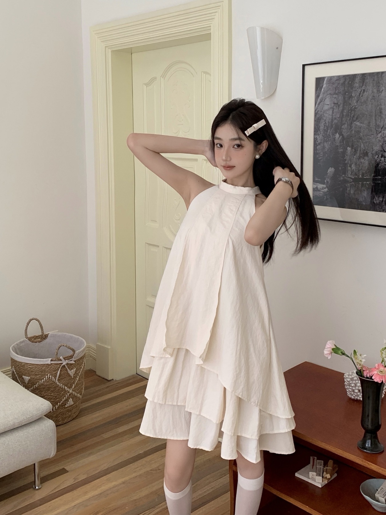 Irregular Halter Sleeveless Top Dress in White - French Vacation Style, Clean Fit, Chic Summer Fashion Irregular Halter Sleeveless Top Dress in White - French Vacation Style, Clean Fit, Chic Summer Fashion