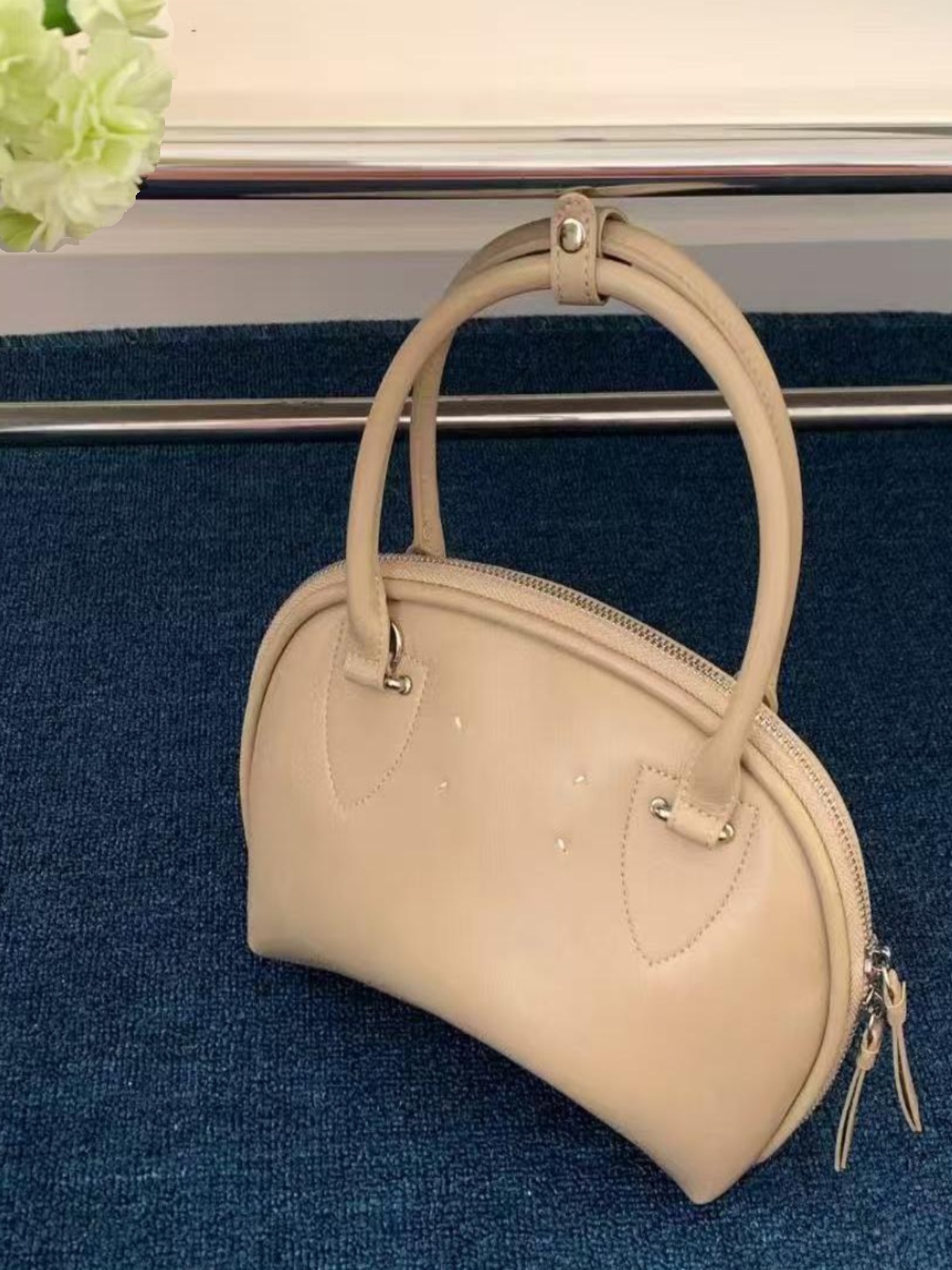 Irregular Shape Car Line Handbag - Versatile Women's Dumpling Bag for Commuting, Shoulder & Crossbody Style