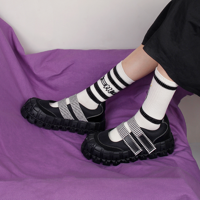 Japanese Style Mary Jane Shoes for Women - Velcro Thick Sole Black Niche Flats - Trendy 2025 Summer Footwear