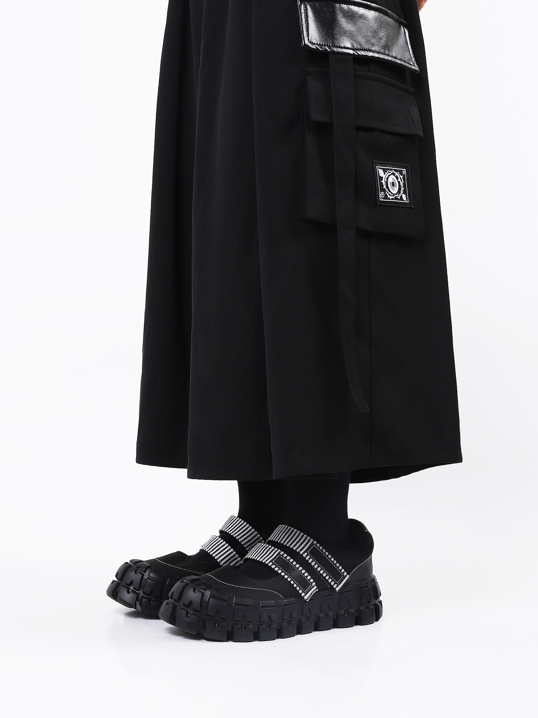 Japanese Style Mary Jane Shoes for Women - Velcro Thick Sole Black Niche Flats - Trendy 2025 Summer Footwear