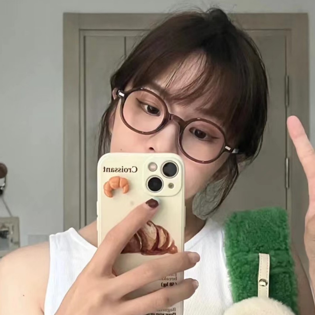 Japanese-Style Thick Black Frame Round Glasses for Women - Cute Flat Lens Design for Round and Square Faces, Perfect for Minimalist Looks Japanese-Style Thick Black Frame Round Glasses for Women - Cute Flat Lens Design for Round and Square Faces, Perfect for Minimalist Looks