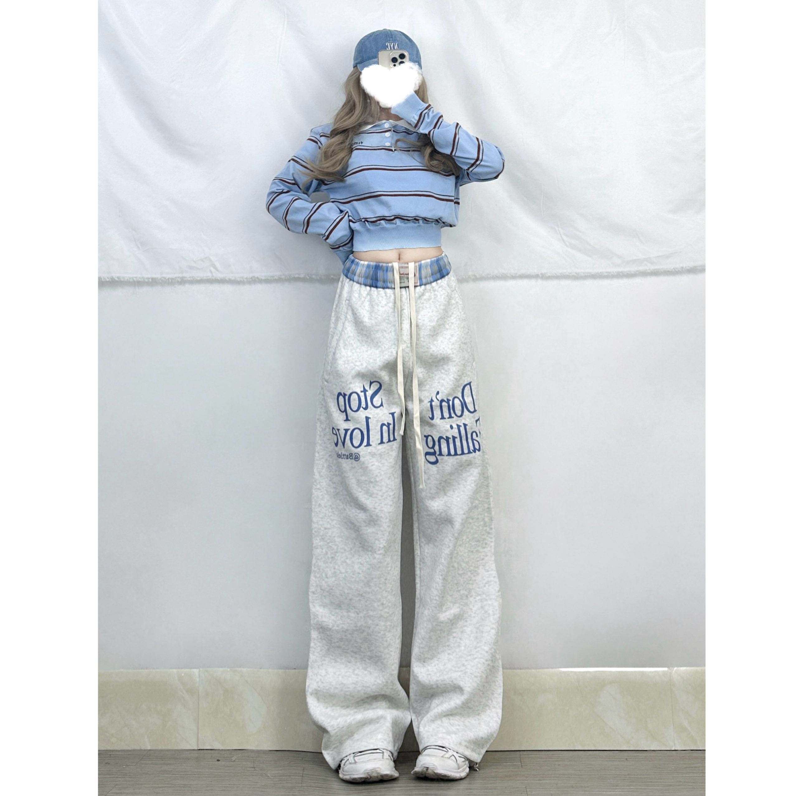 K-pop Inspired Letter Print Sports Pants and Striped Jazz Top Set - Stylish Waist Splicing Dance Outfit for Girls K-pop Inspired Letter Print Sports Pants and Striped Jazz Top Set - Stylish Waist Splicing Dance Outfit for Girls