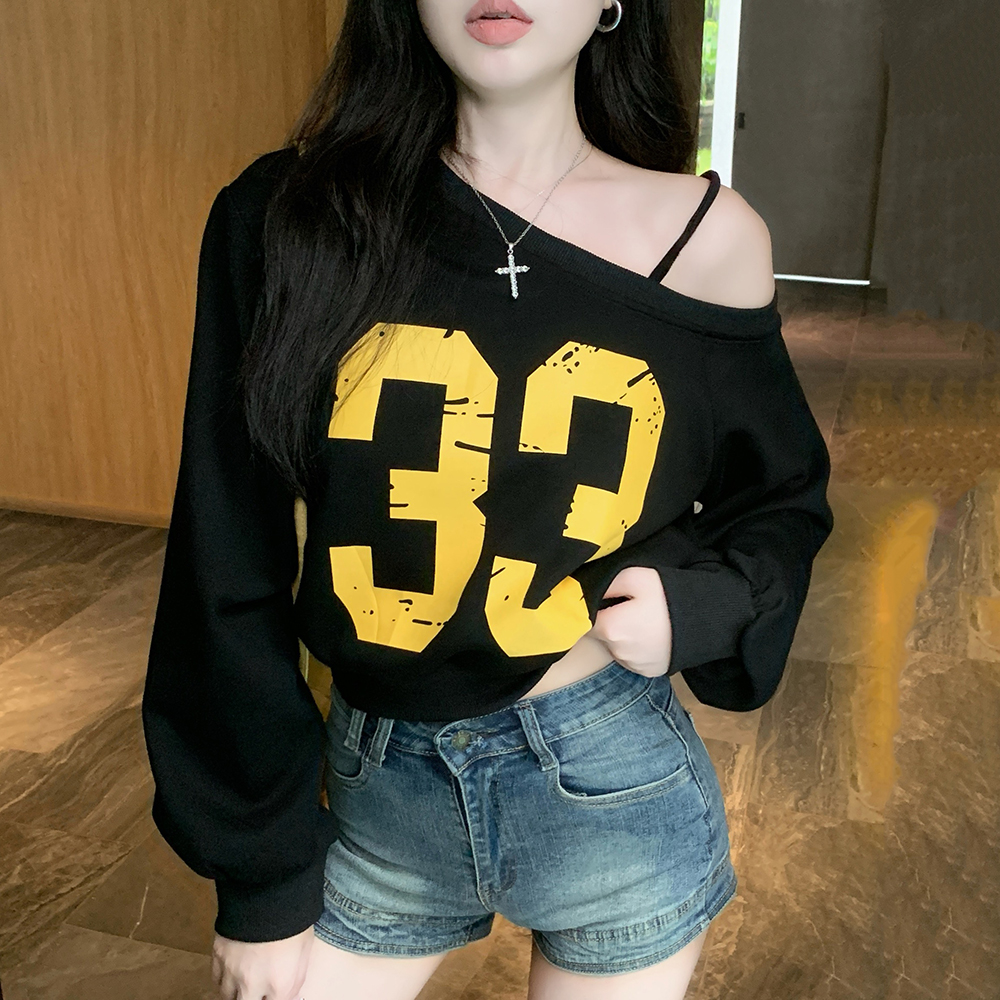 K-pop Inspired Red Hoodie Dance Top for Girls - Jazz Dance Performance Attire, Trendy Streetwear K-pop Inspired Red Hoodie Dance Top for Girls - Jazz Dance Performance Attire, Trendy Streetwear